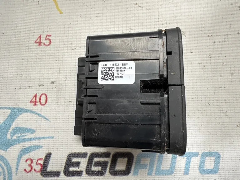 Блок кнопок центральной консоли Ford Escape MK4 20-26 1 кнопка — фото 3