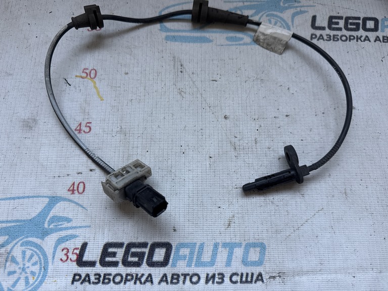 Датчик ABS зад прав Honda Accord 13-17