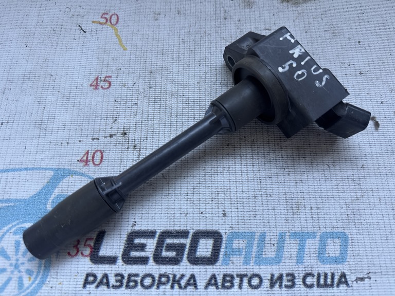 Катушка зажигания Toyota Prius 50 16-