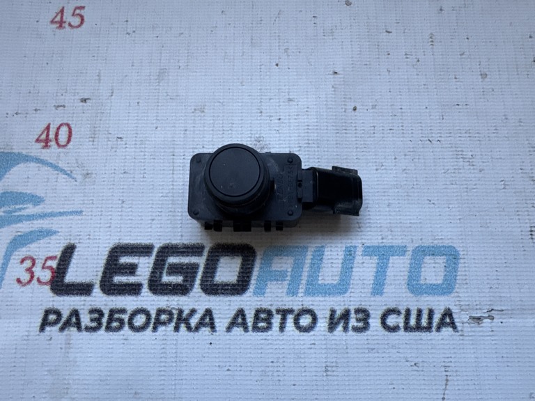 Парктроник переднего бампера центральный  Lexus RX350 RX450h 16-19 без кольца