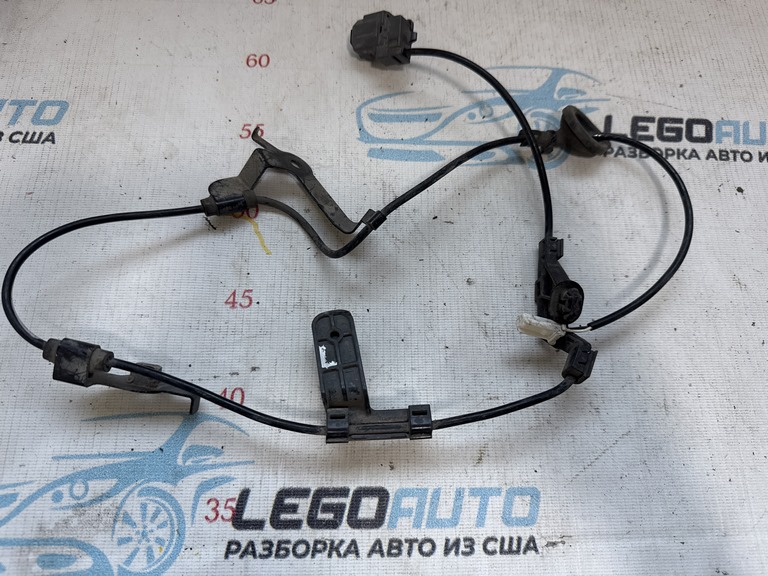 Провод датчика ABS зад лев Toyota Prius 50 16-