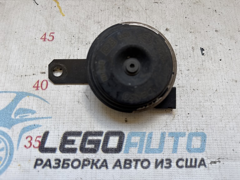 Сигнал лев Toyota Prius V 12- низкий