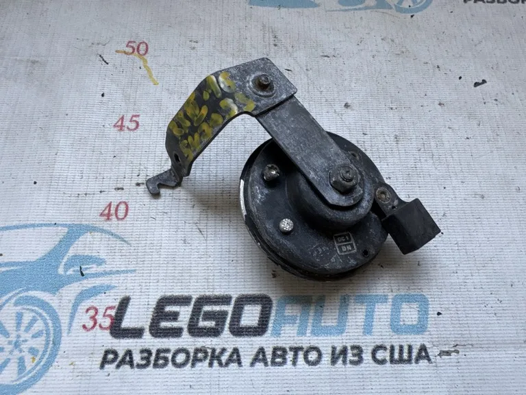 Сирена Lexus RX450h 16-22 с кронштейном — фото 2
