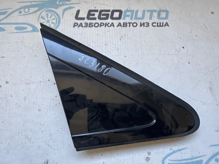 Треугольник заглушка стойки передний правый Lexus RX300 RX330 RX350 RX400h 04-09