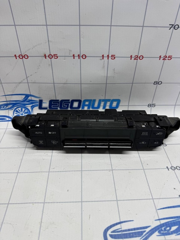 Управление климат-контролем Toyota Prius 50 16-