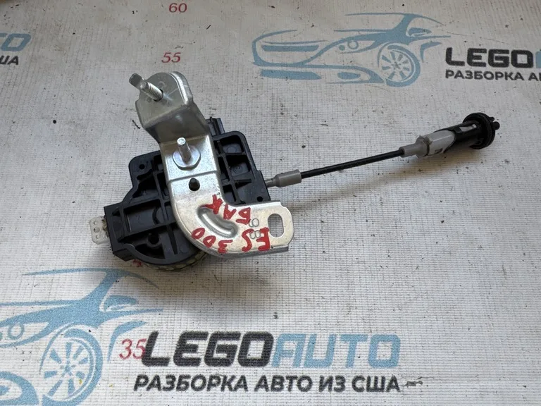 Замок лючка бензобака Lexus ES300h ES350 13- — фото 2