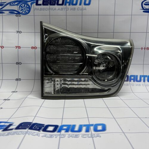 Фонарь внутренний крышка багажника левый Lexus RX350 RX400h 06-07 рест темный 8159148061